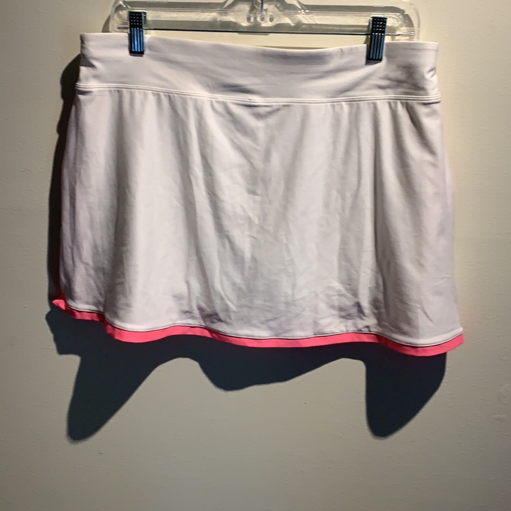 Nike athletic skort - Picture 2 of 4